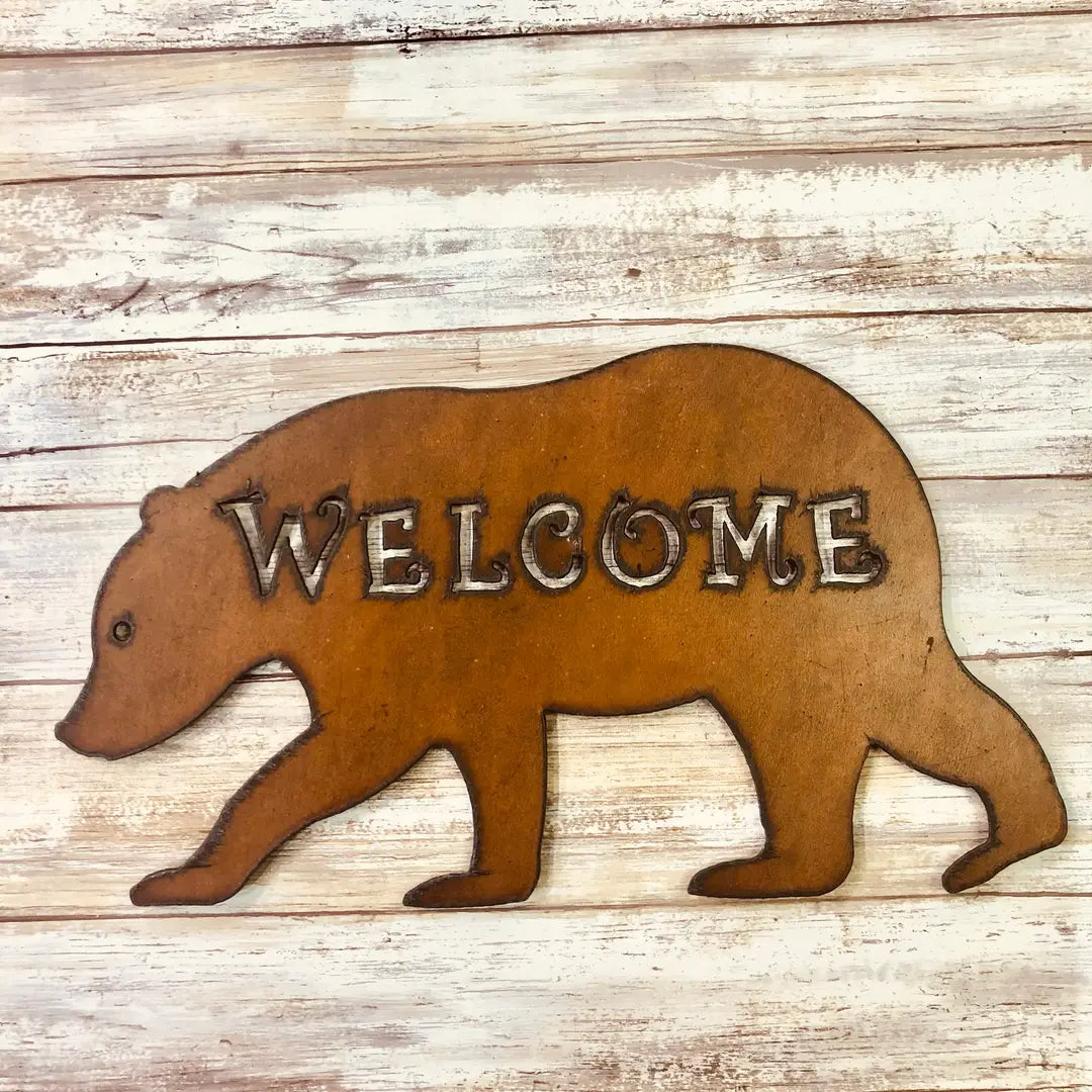 Black Bear Image Welcome Rustic Sign