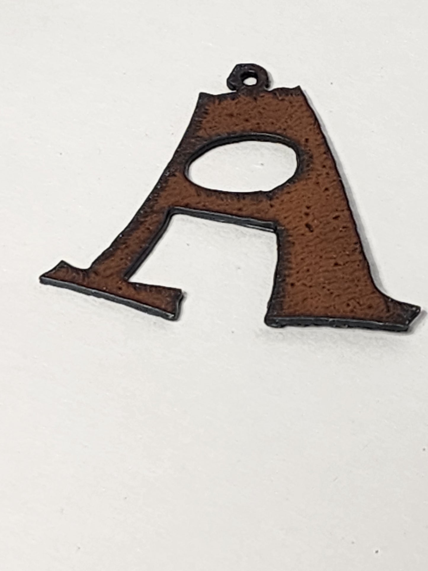 "Rowdy" font Initial Charm