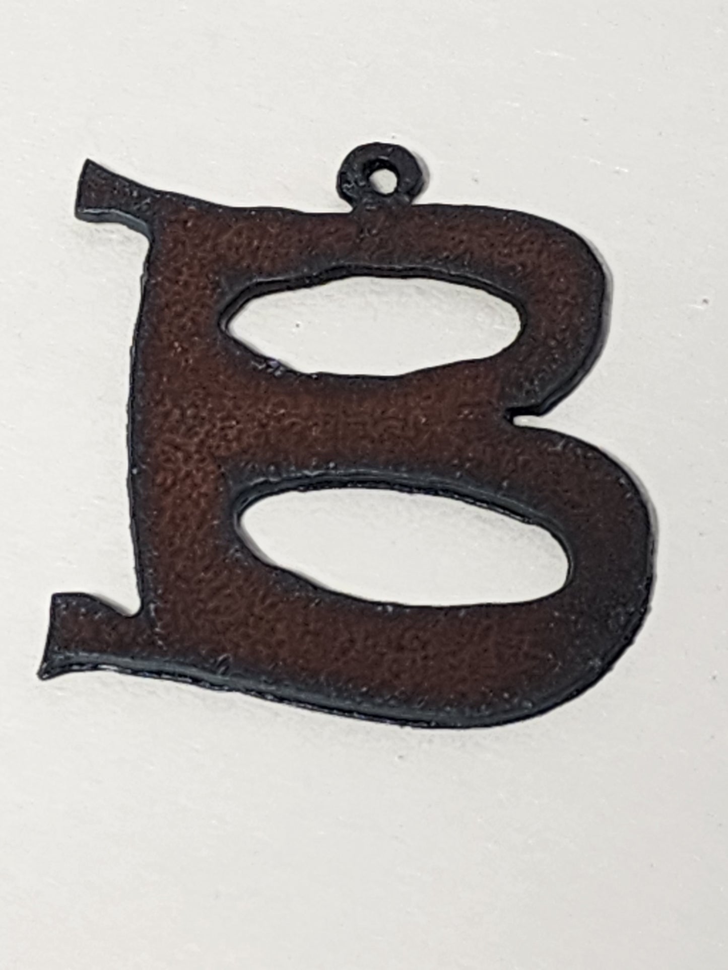 "Rowdy" font Initial Charm