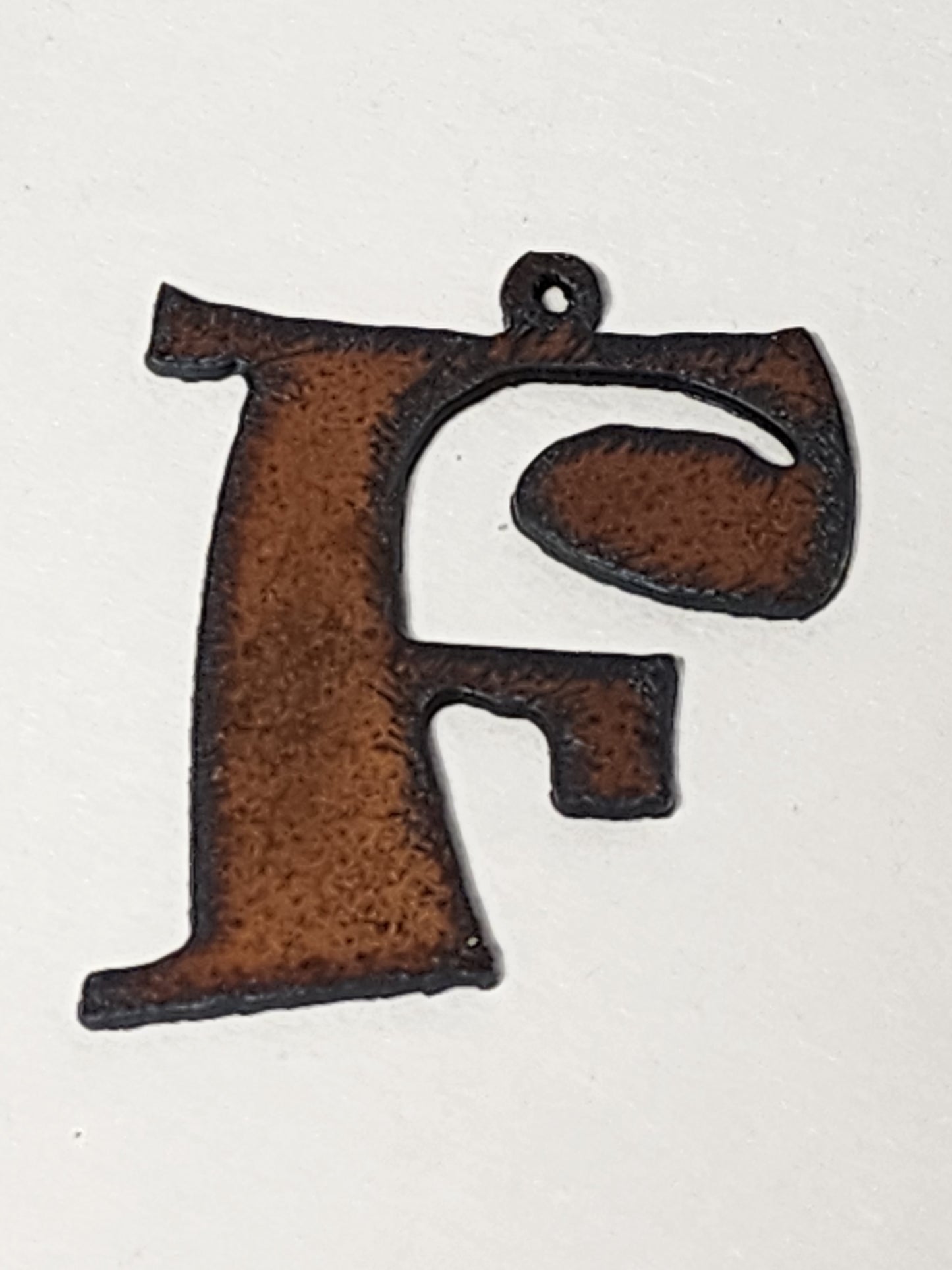 "Rowdy" font Initial Charm