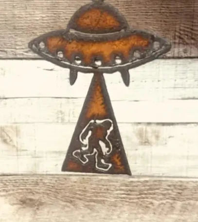 Bigfoot Abduction Flying Saucer Yeti Sasquatch Magnet