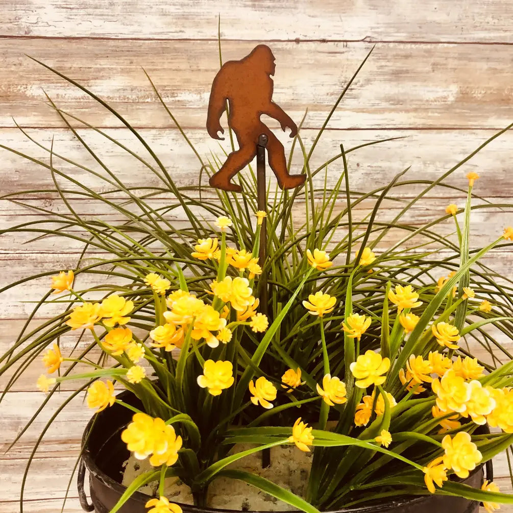 Bigfoot Yeti Sasquatch Garden Plant Stake