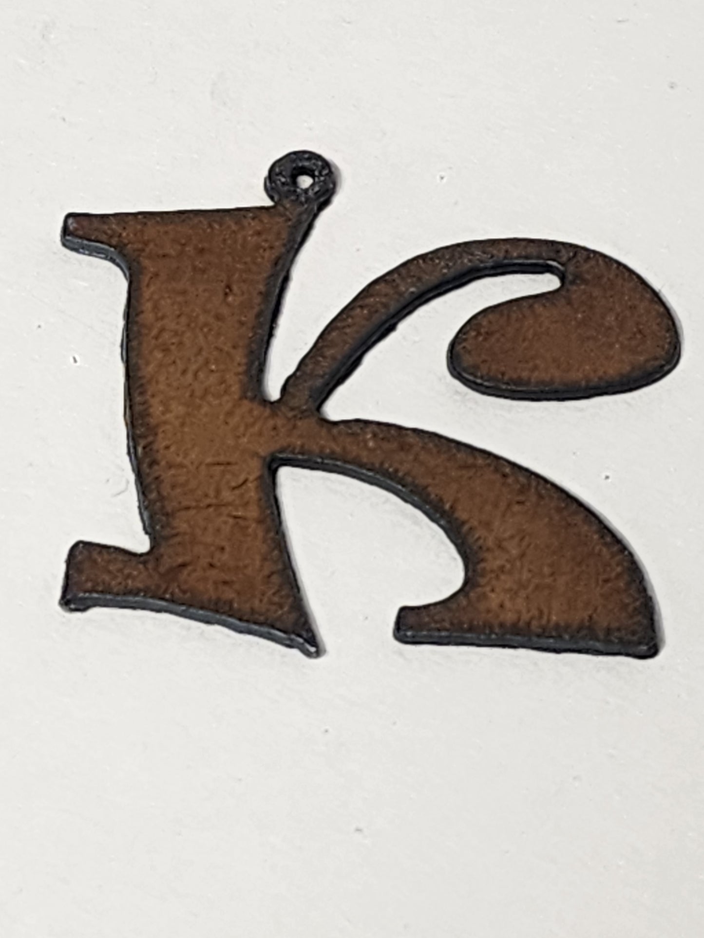 "Rowdy" font Initial Charm