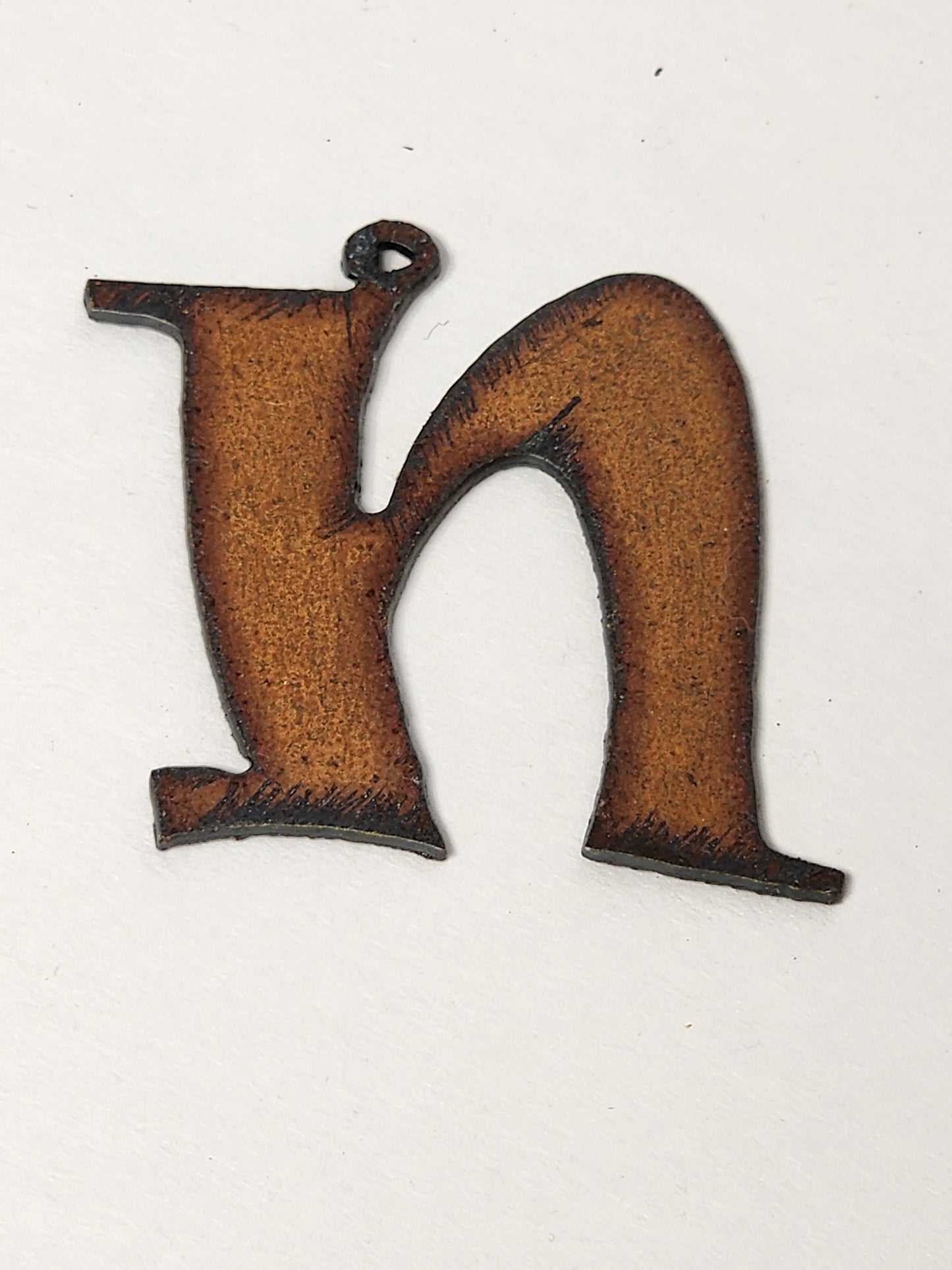 "Rowdy" font Initial Charm