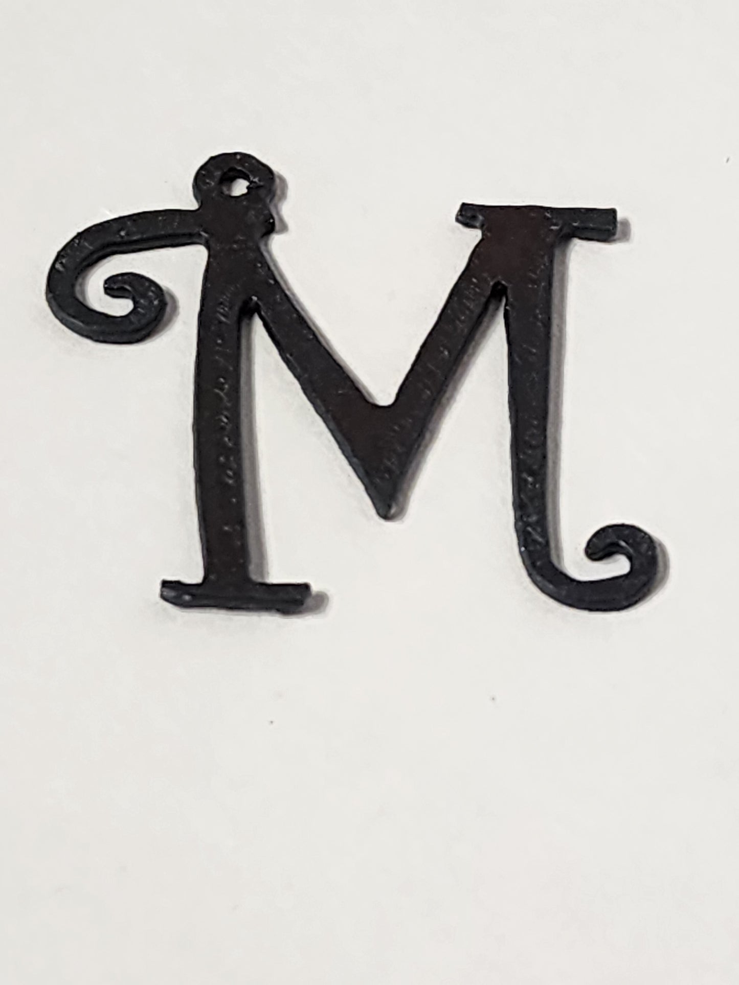 "Curls" font Initial Charm