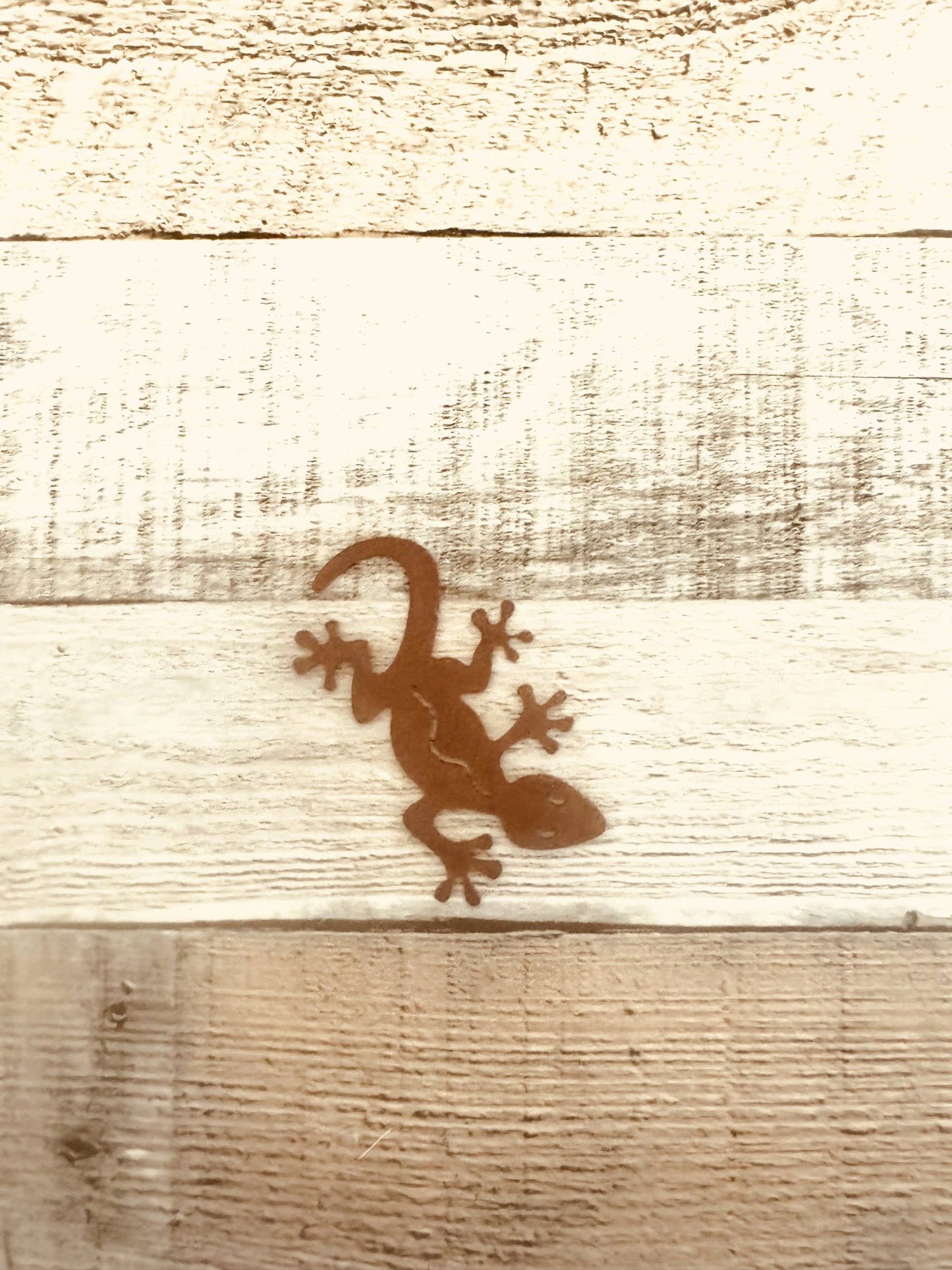 Spirit Lizard 2.5 Inch rustic Metal Desert Mini Magnet