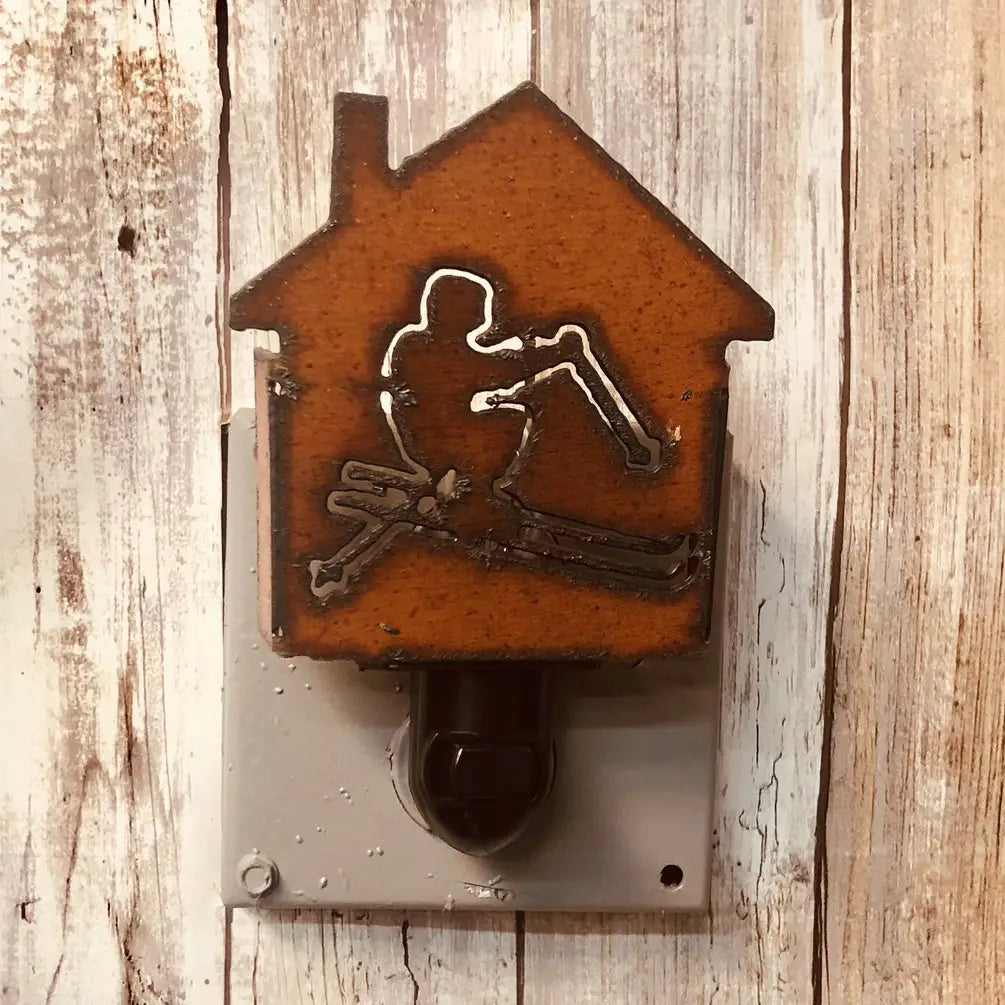 Skier Lodge Cabin Chalet Classic Nightlight