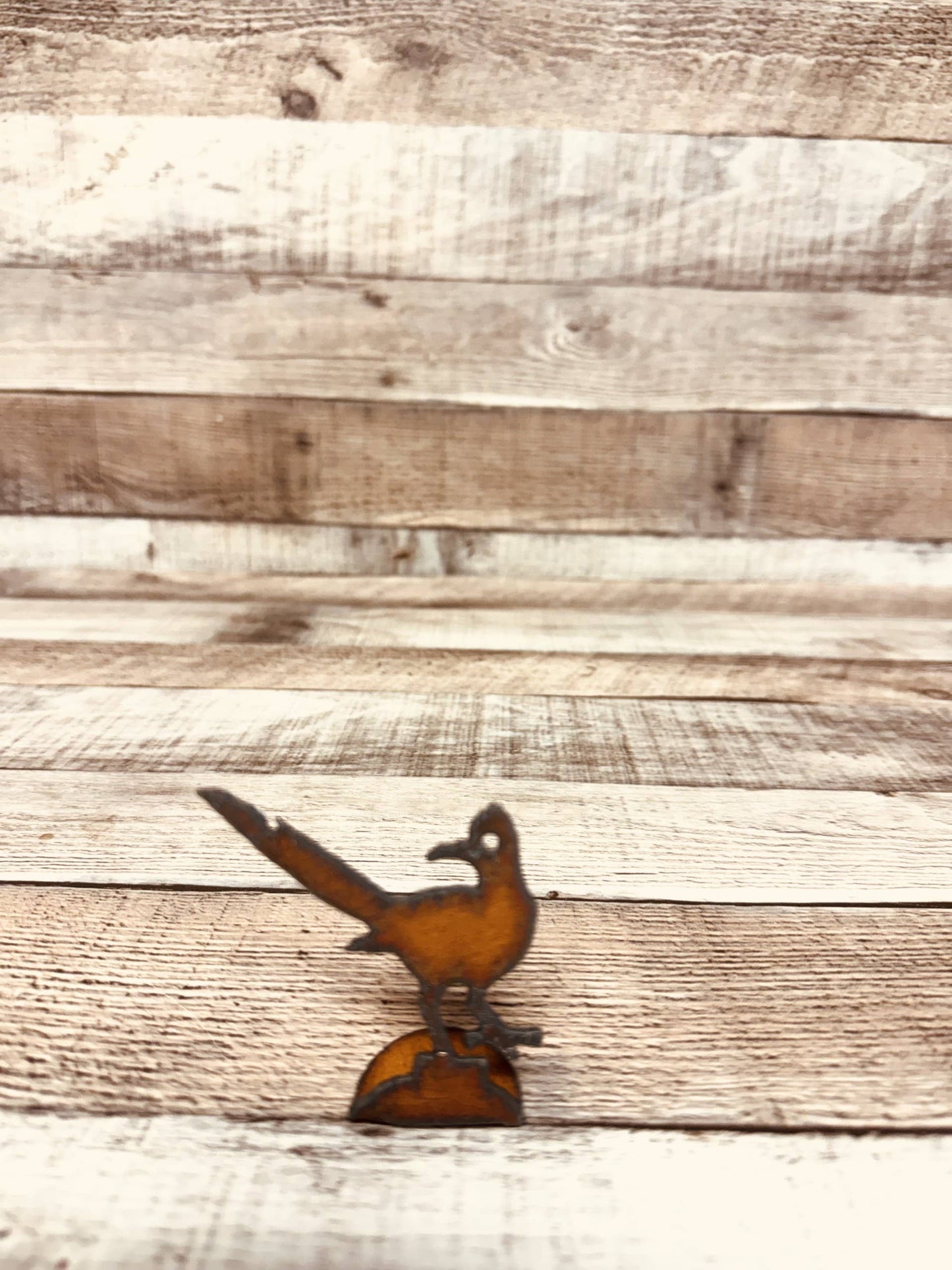 Roadrunner Looking Back Add On Rustic Metal Tabletop Figurine