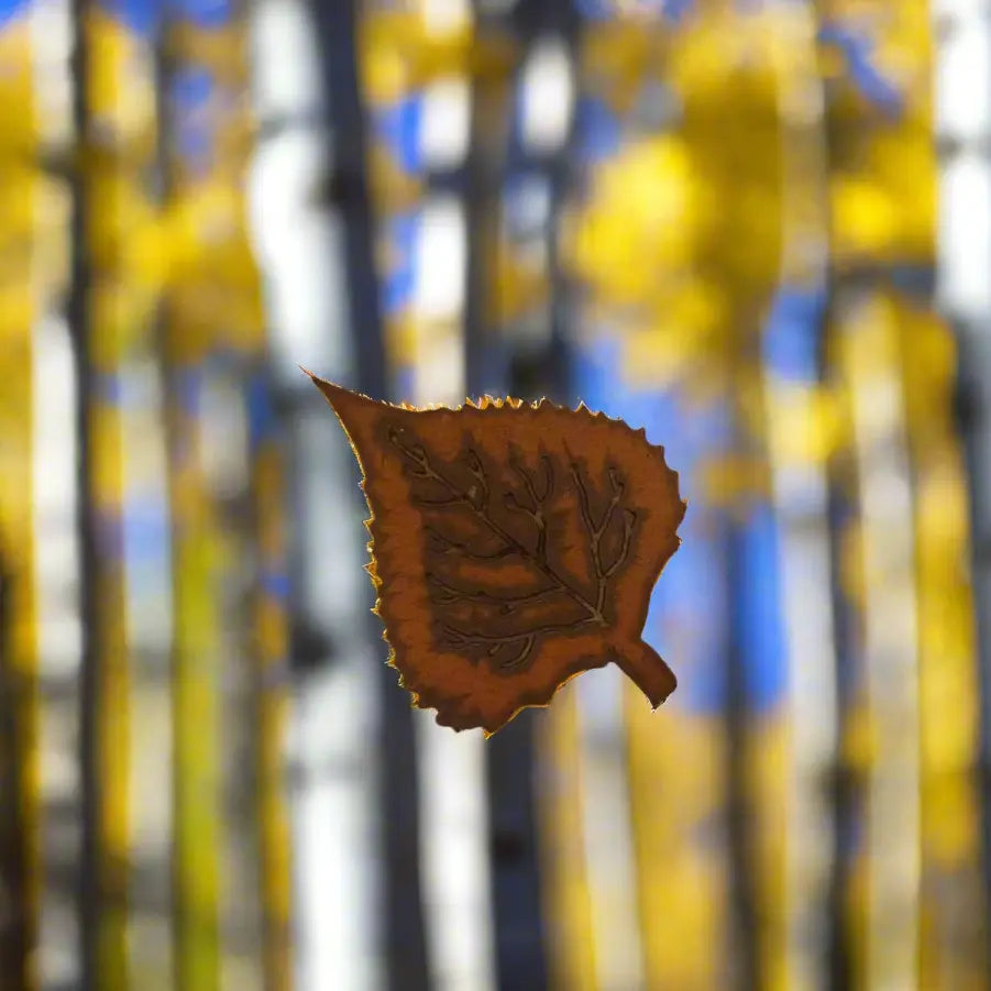 Aspen Leaf Charm Lodge Pendant