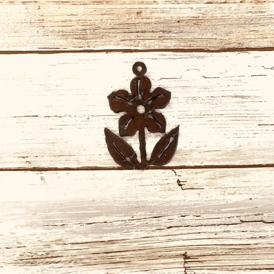 Avery Flower Charm Pendant