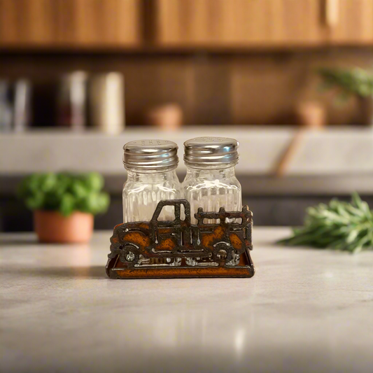 Vintage Pickup Truck Salt N Pepper Shaker