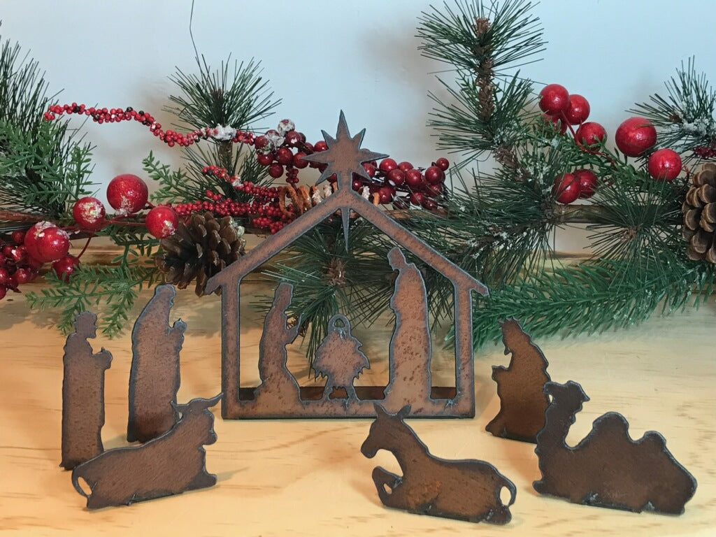 Nativity SMALL CHRISTMAS Rustic Metal Scene Manger