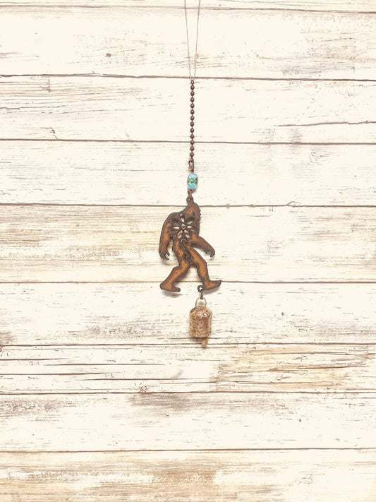 Bigfoot Yeti GARDEN FRIEND Sasquatch Bell Chime